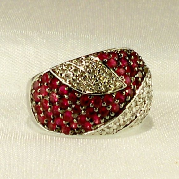 NEW Suzanne Somers Raspberry Red Cubic Zirconias Silver Vintage Ring - Picture 1 of 10